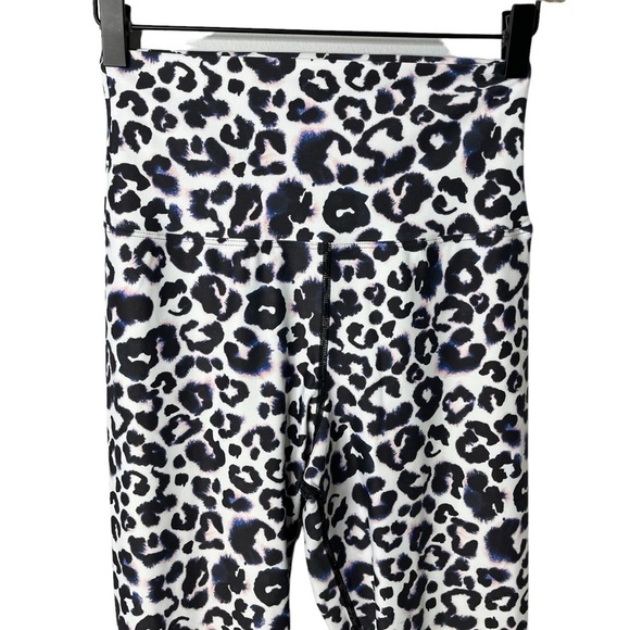 Beach Riot Leopard Print High Waist Leggings Black White Size Large Athletic - Picture 2 of 5